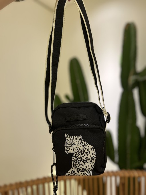 Bolsa Farm da Gema Onça urbana