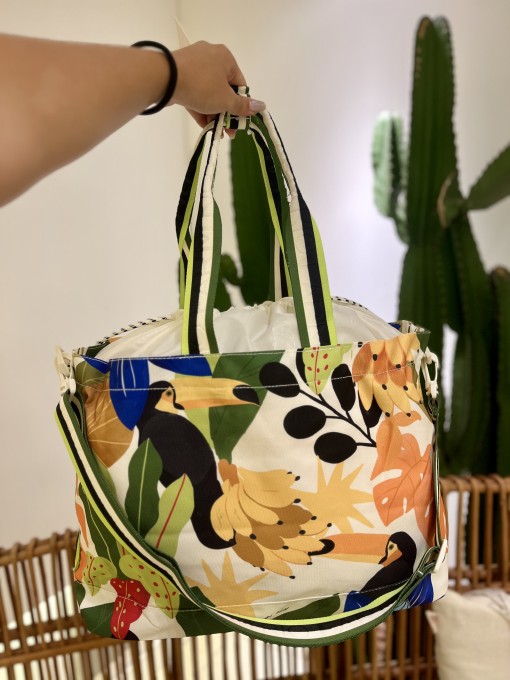 Totebag Farm Carioca Bossa Tucano