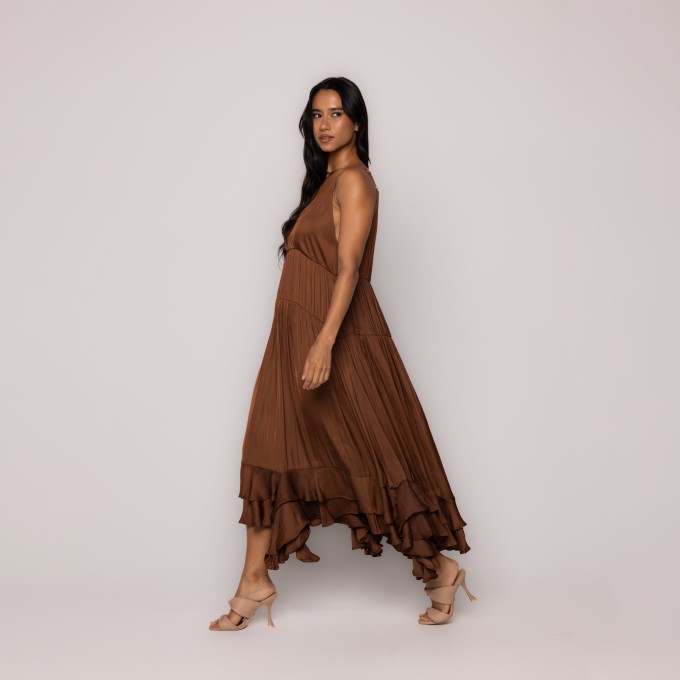 Vestido Babados Barra Marrom