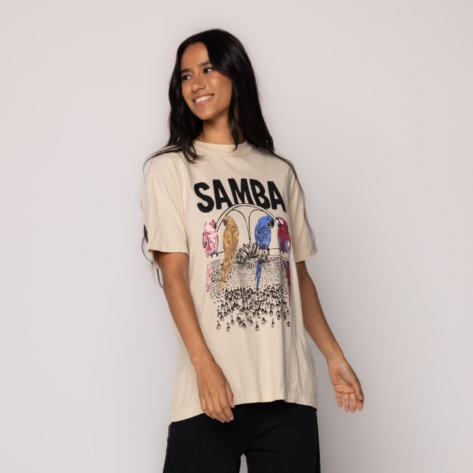 Tshirt Média Na avenida