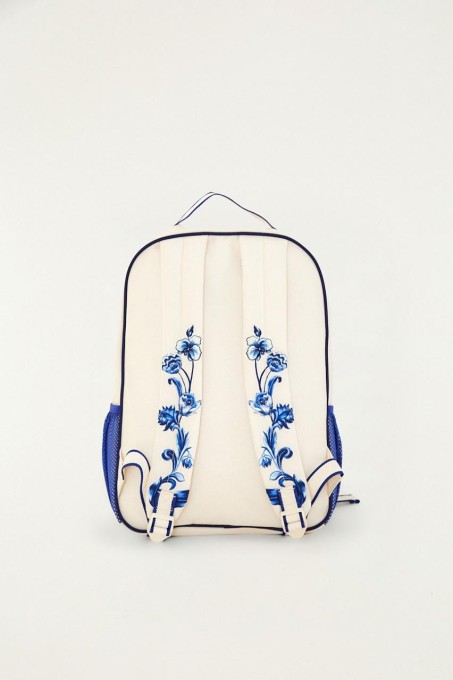 Mochila Farm Me Leva Porcelain